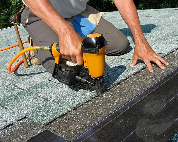 Quick and Trustworthy Emergency Roof Repair Services in Cove Creek, NC